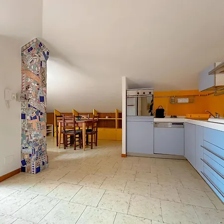 Accogliente Mansarda Con Terrazzo Esclusivo Civitanova Marche